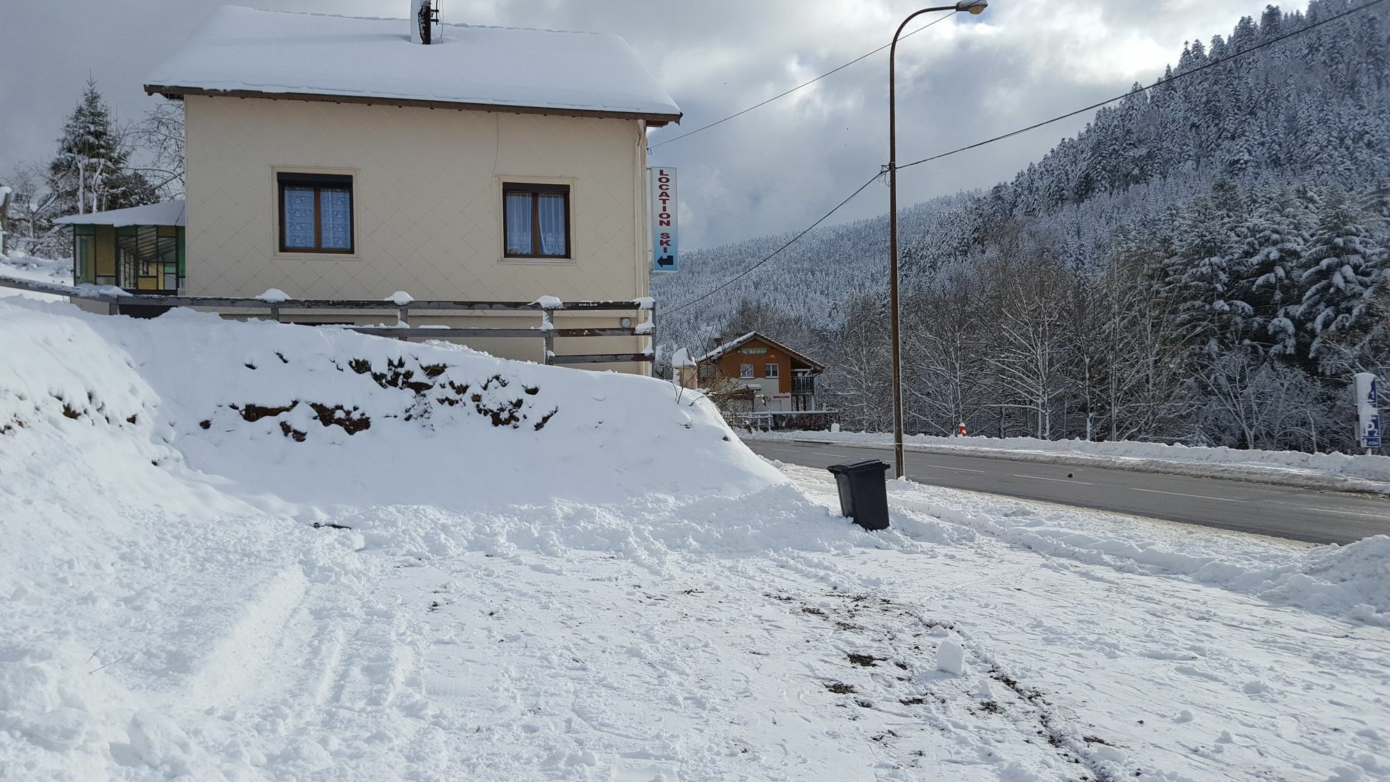 Gite De L'Ours La Bresse Exterior foto